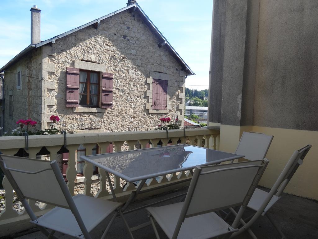 La Petite Cerise Villa Eymoutiers  Exterior foto